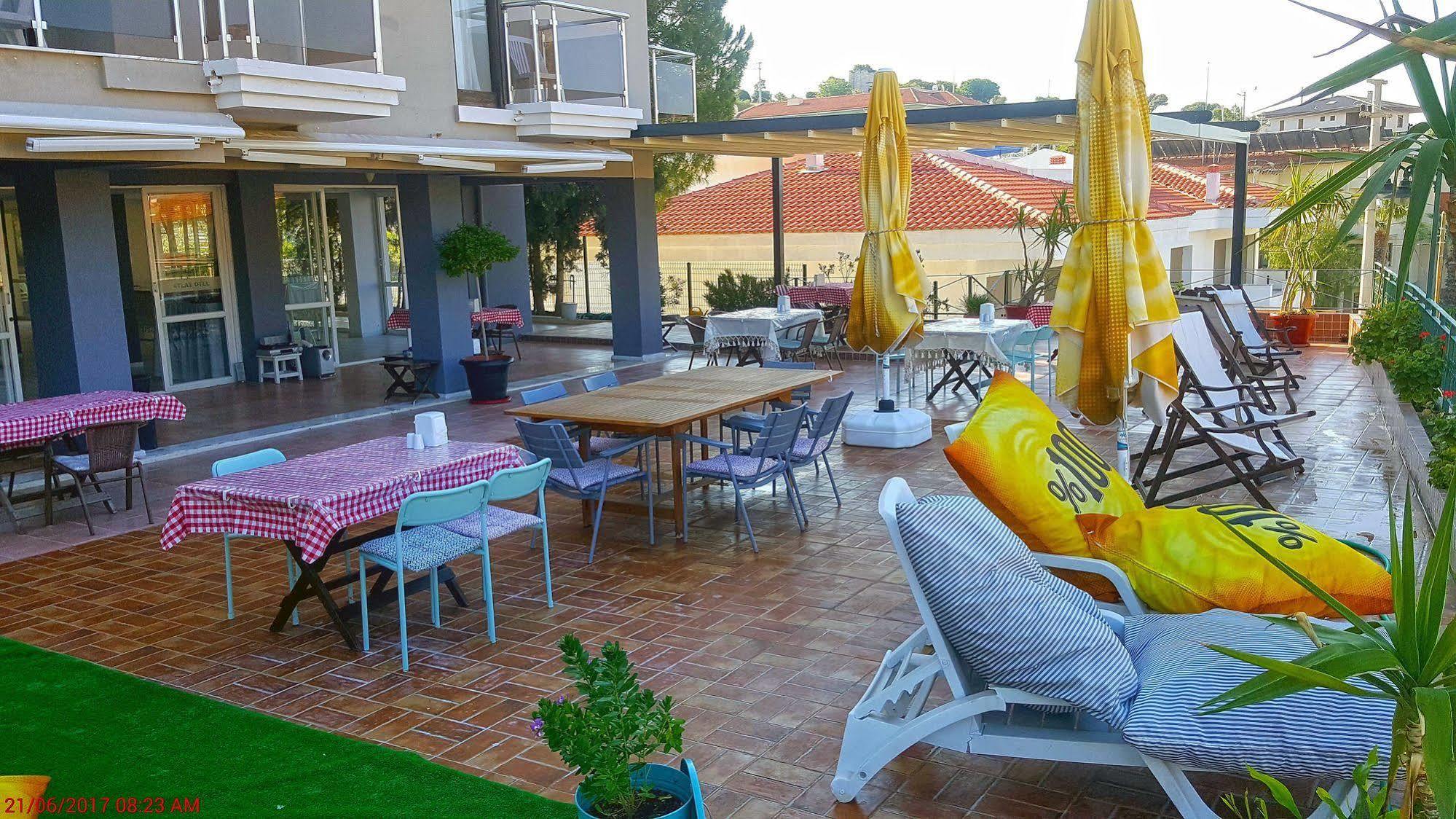 Atlas Apart Hotel Cesme Exterior photo