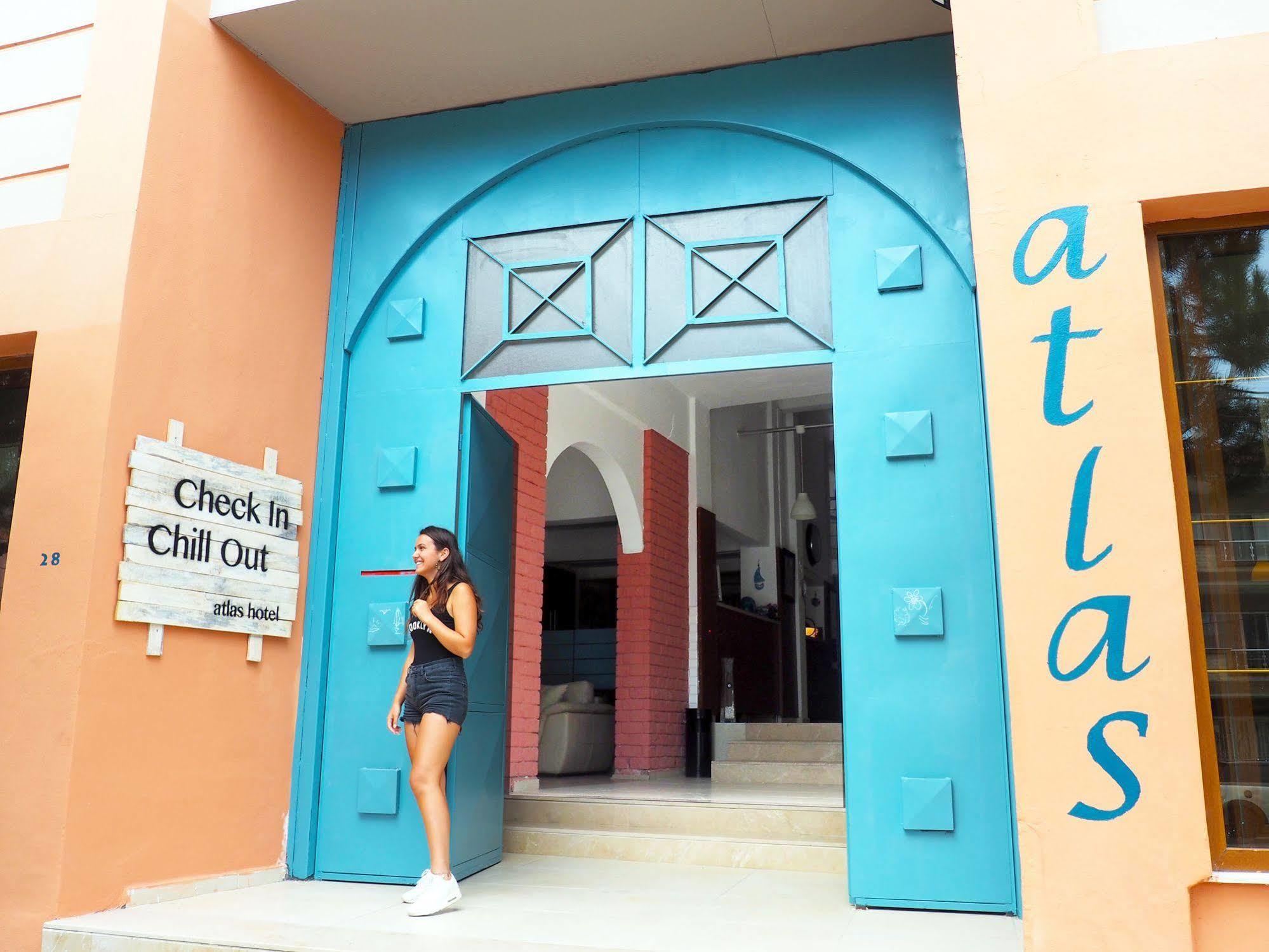 Atlas Apart Hotel Cesme Exterior photo